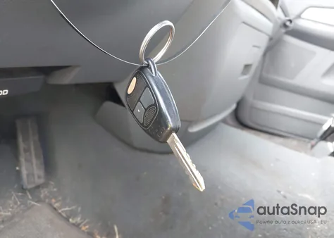 2007 Dodge Ram 1500 Slt/Trx4 Off Road/Sport z USA, uszkodzony, nr VIN 1D7HU18P27S135094